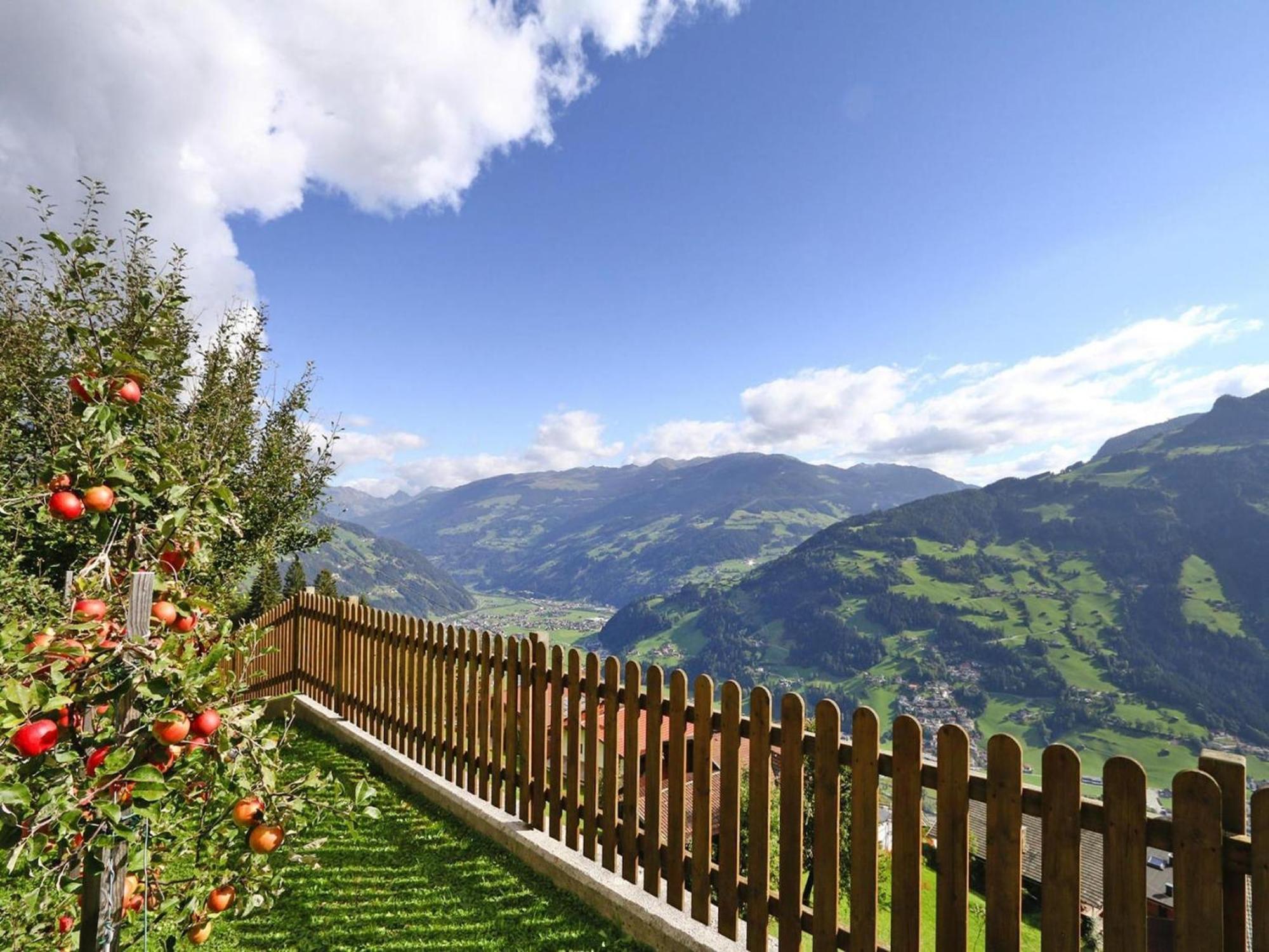 Apartment In Hippach Im Zillertal In The Mountains Muhlen  Екстер'єр фото
