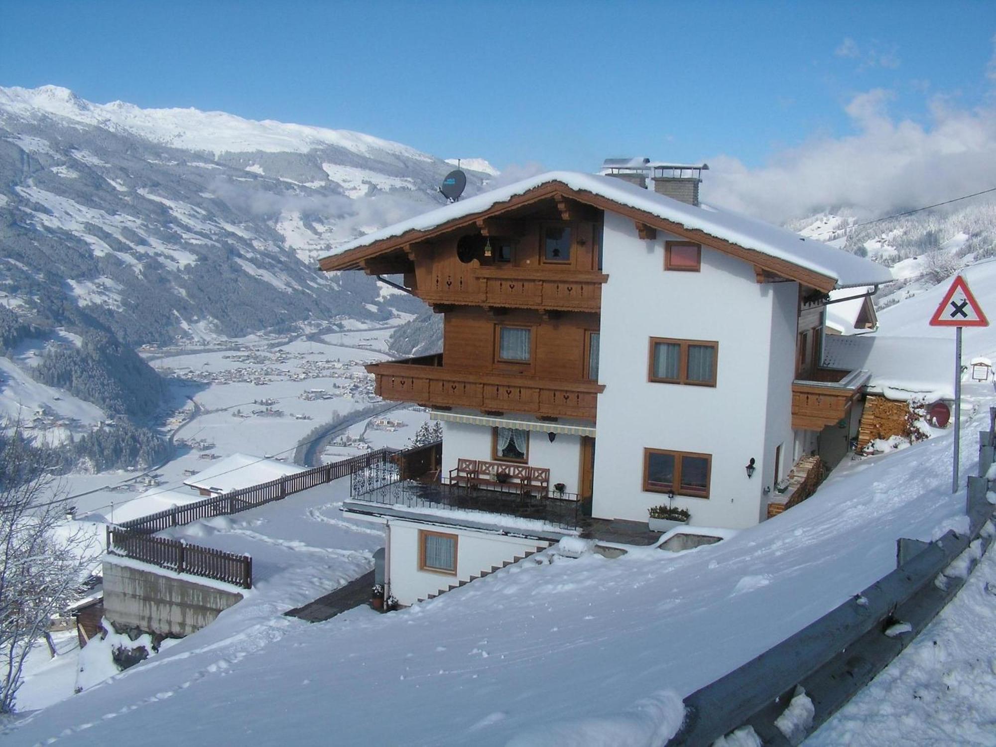 Apartment In Hippach Im Zillertal In The Mountains Muhlen  Екстер'єр фото